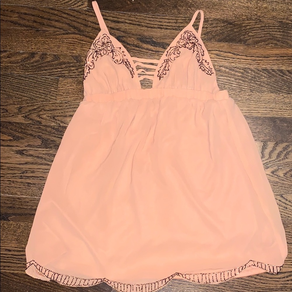 Light copper baby doll tank with bronze